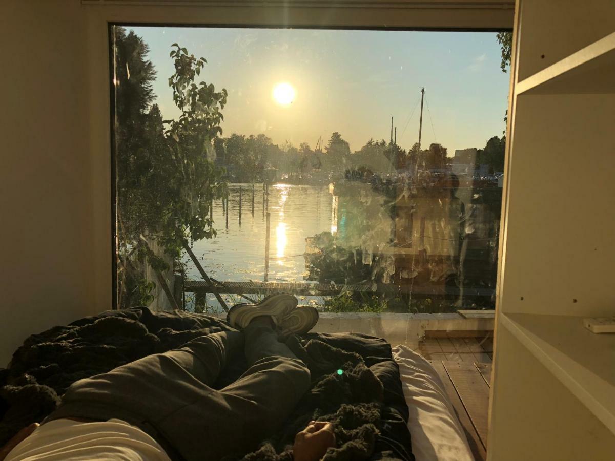 Tiny House Oder Ferienwohnung Auf Der Sunset Marina Berlin Kültér fotó